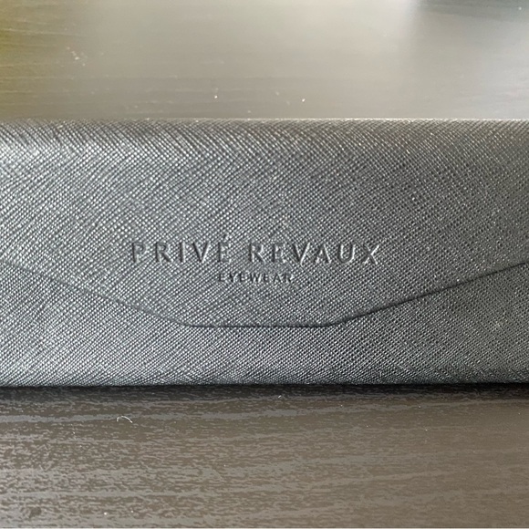 Privé Revaux - The Casablancas Sunglasses - Picture 3 of 7